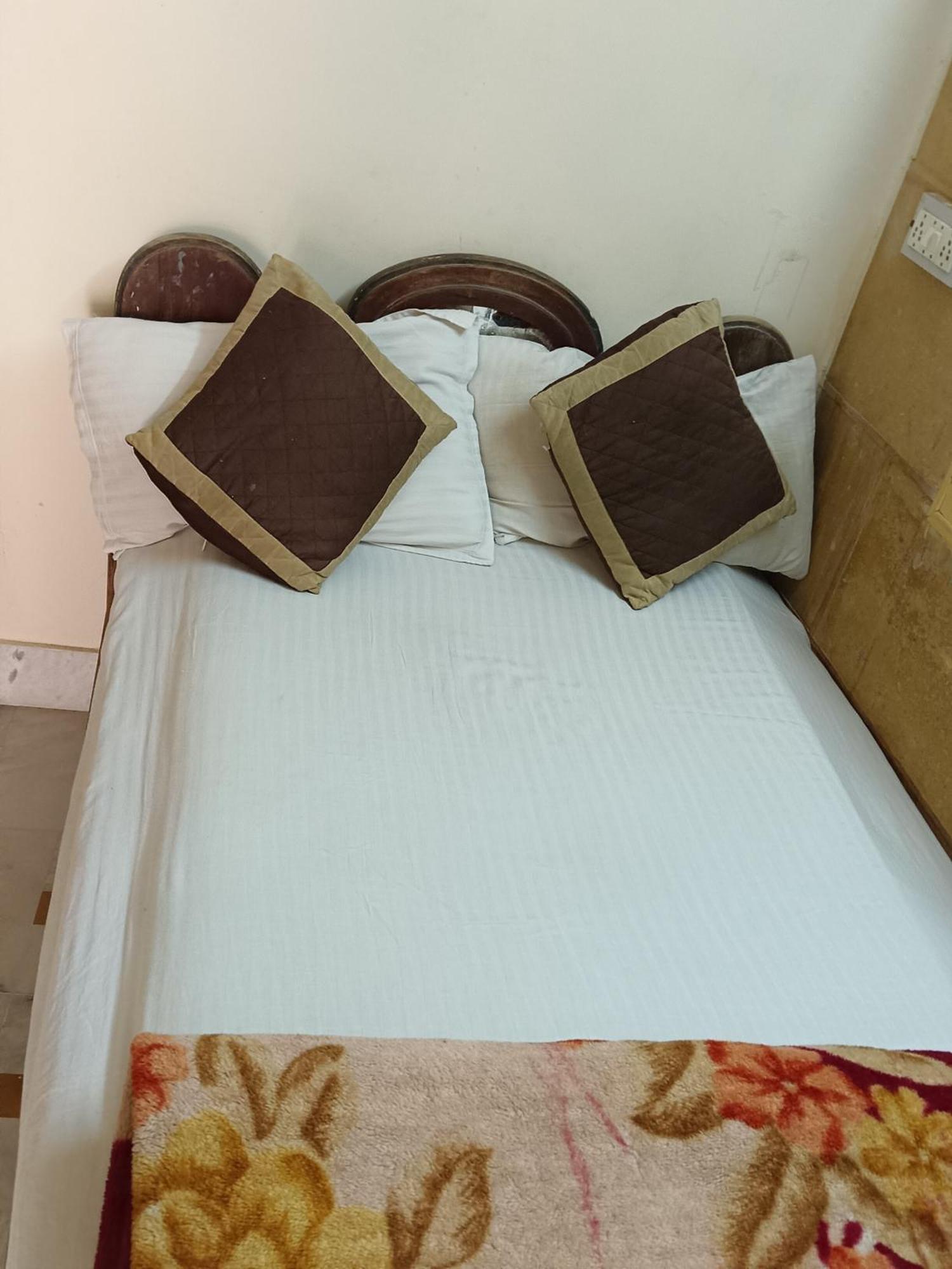 Ideal Guest House Jaisalmer Ngoại thất bức ảnh