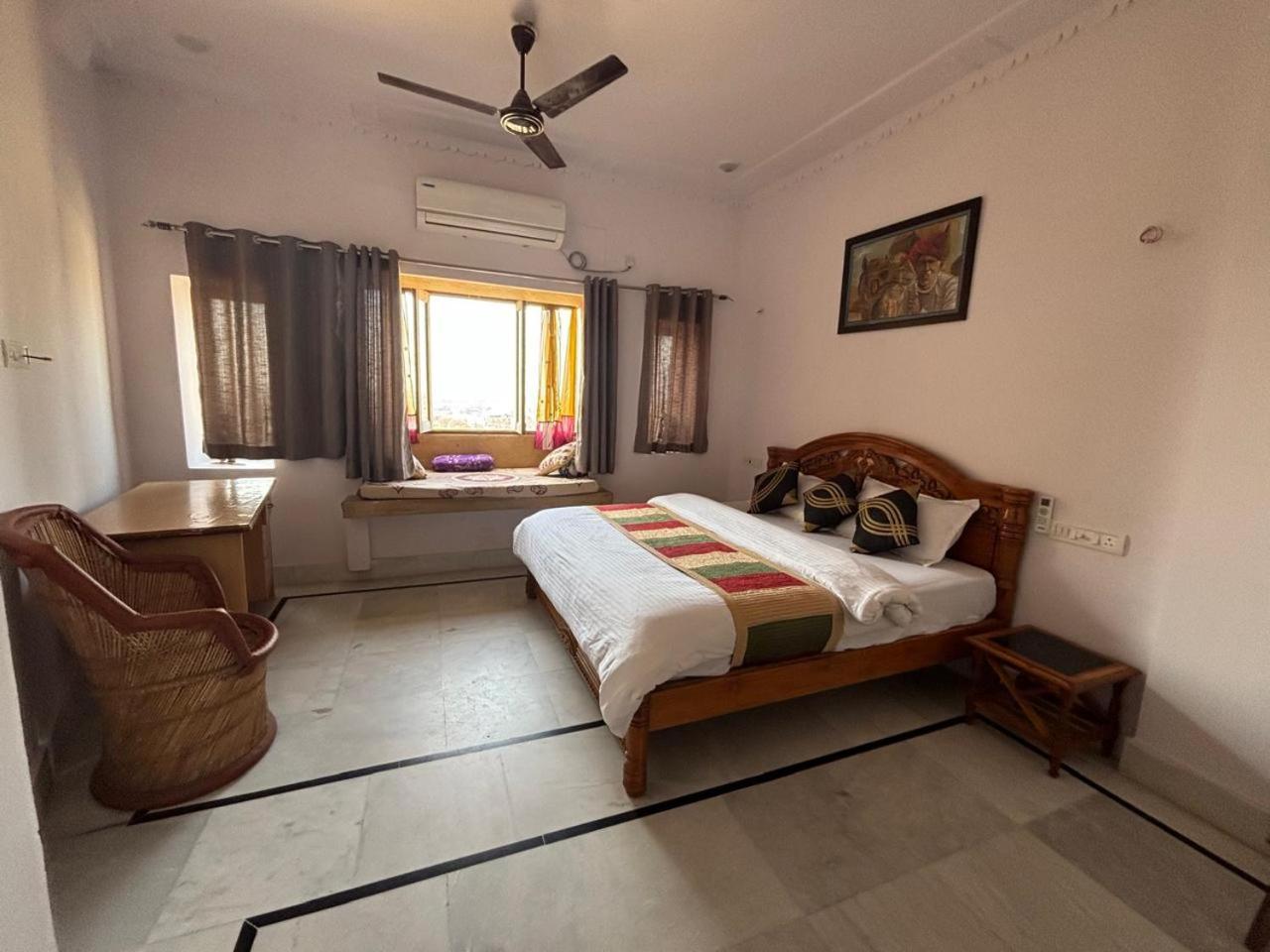 Ideal Guest House Jaisalmer Ngoại thất bức ảnh